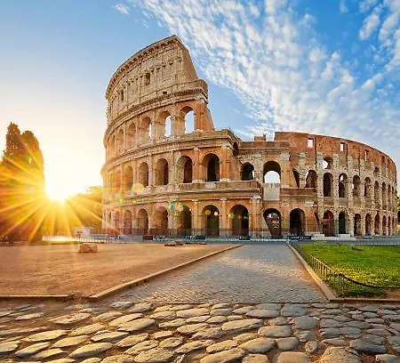 Loveit - - Piazza Della Maddalena *
